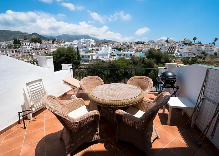 Urb. La Hacienda, 16 Nerja