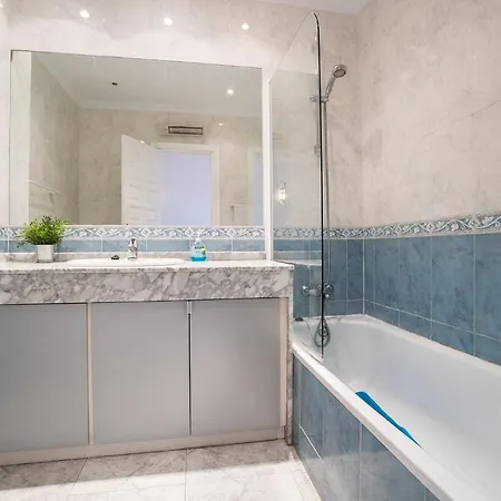 Apartamento Urb. La Hacienda, 16