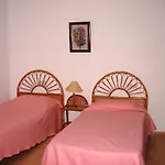 Apartamento Urb. La Hacienda, 16 *