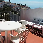 Apartamento Urb. La Hacienda, 16 *