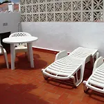 Apartamento Urb. La Hacienda, 16 *