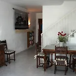 Apartamento Urb. La Hacienda, 16 *
