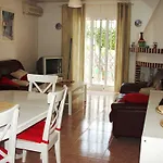 Apartamento Urb. La Hacienda, 16