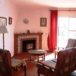 Apartamento Urb. La Hacienda, 16 *