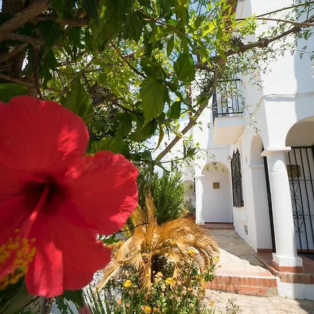 Urb. La Hacienda, 16 דירה *