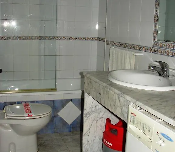 Urb. La Hacienda, 16 Apartamento